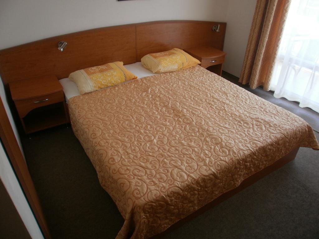 Europa Guest House Китен Экстерьер фото